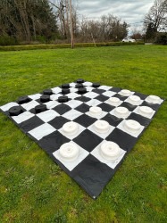 Giant Checkers