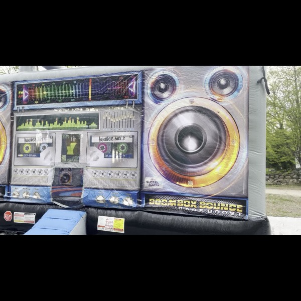 IMG 3064 1778594239 Boom Box Bouncer